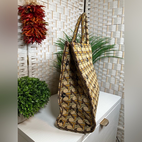 Tory Burch Ella Circular Knit Tote
Color: Tan Basketweave - Picture 2 of 13